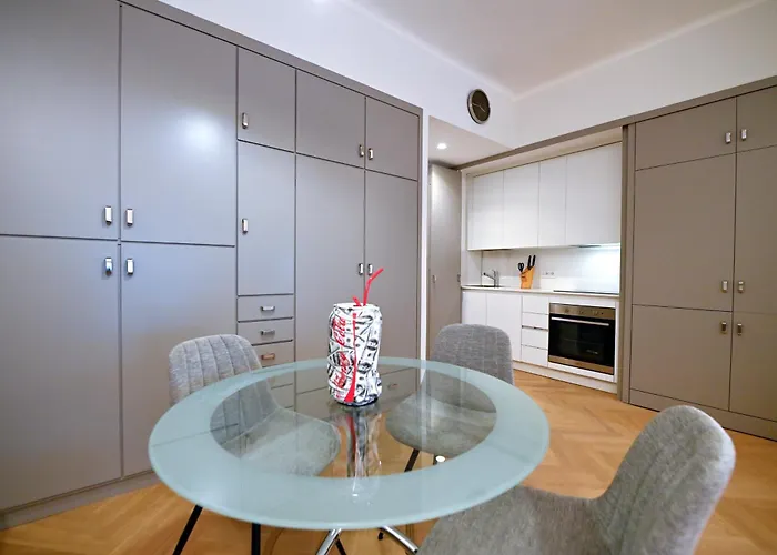 Dolce By In Apartment