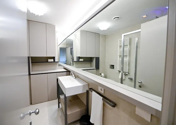 Dolce By In Apartment